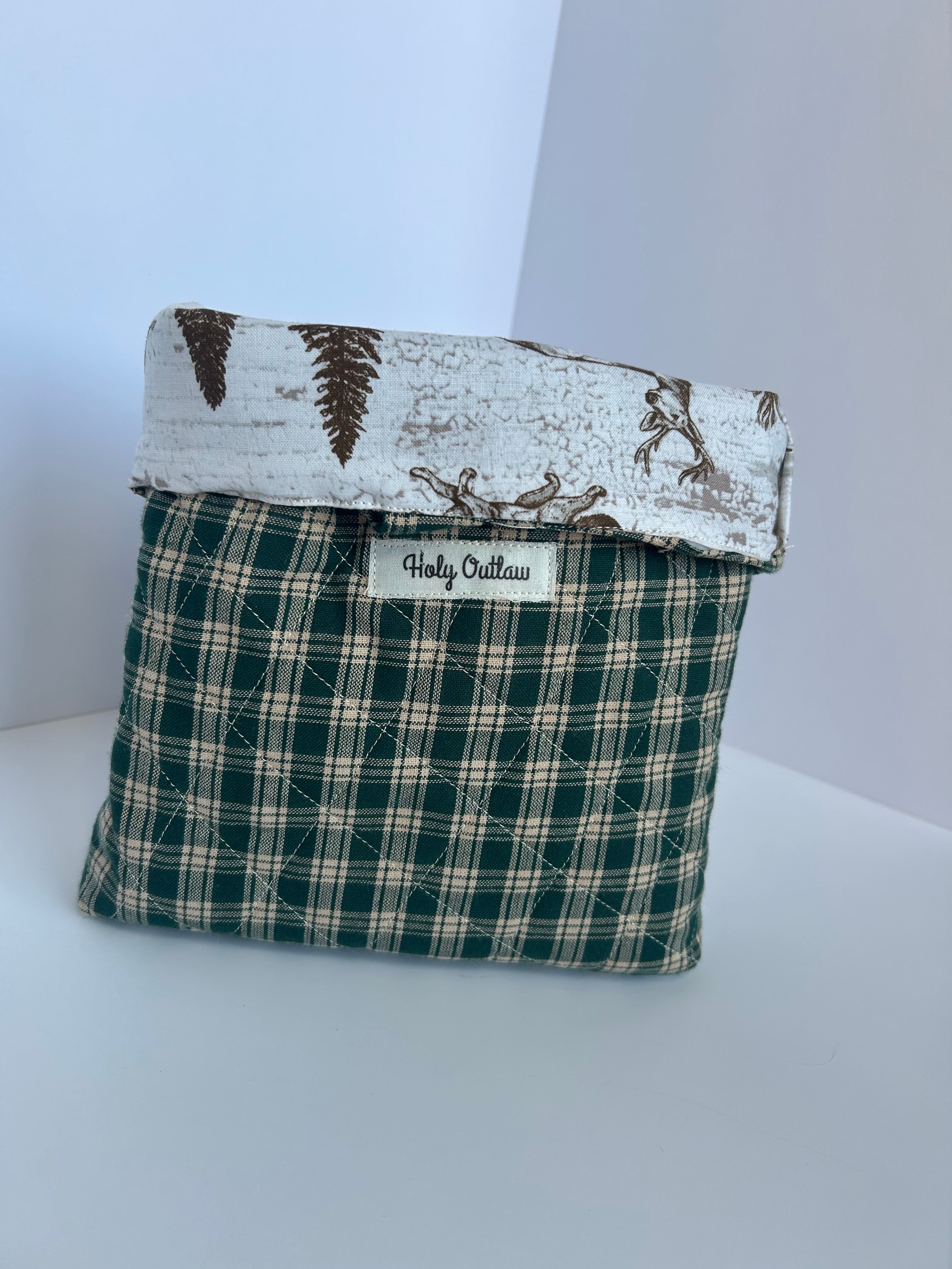 Quilted Green Bible sleeve